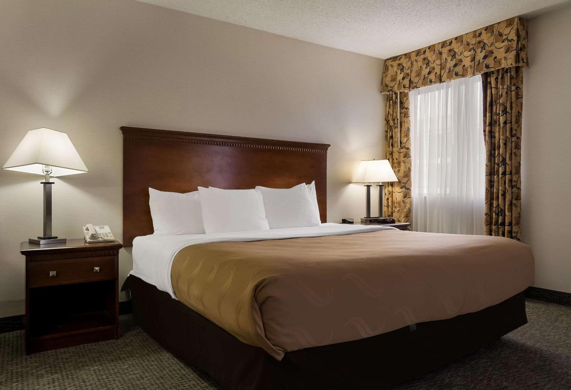Quality Inn Grand Blanc - Flint South Exteriér fotografie