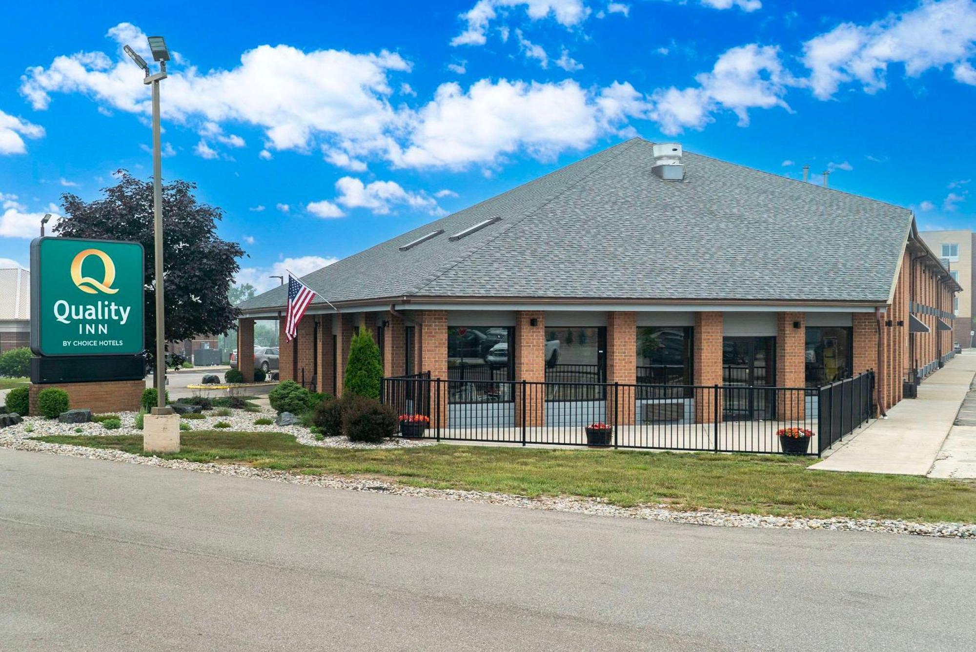 Quality Inn Grand Blanc - Flint South Exteriér fotografie