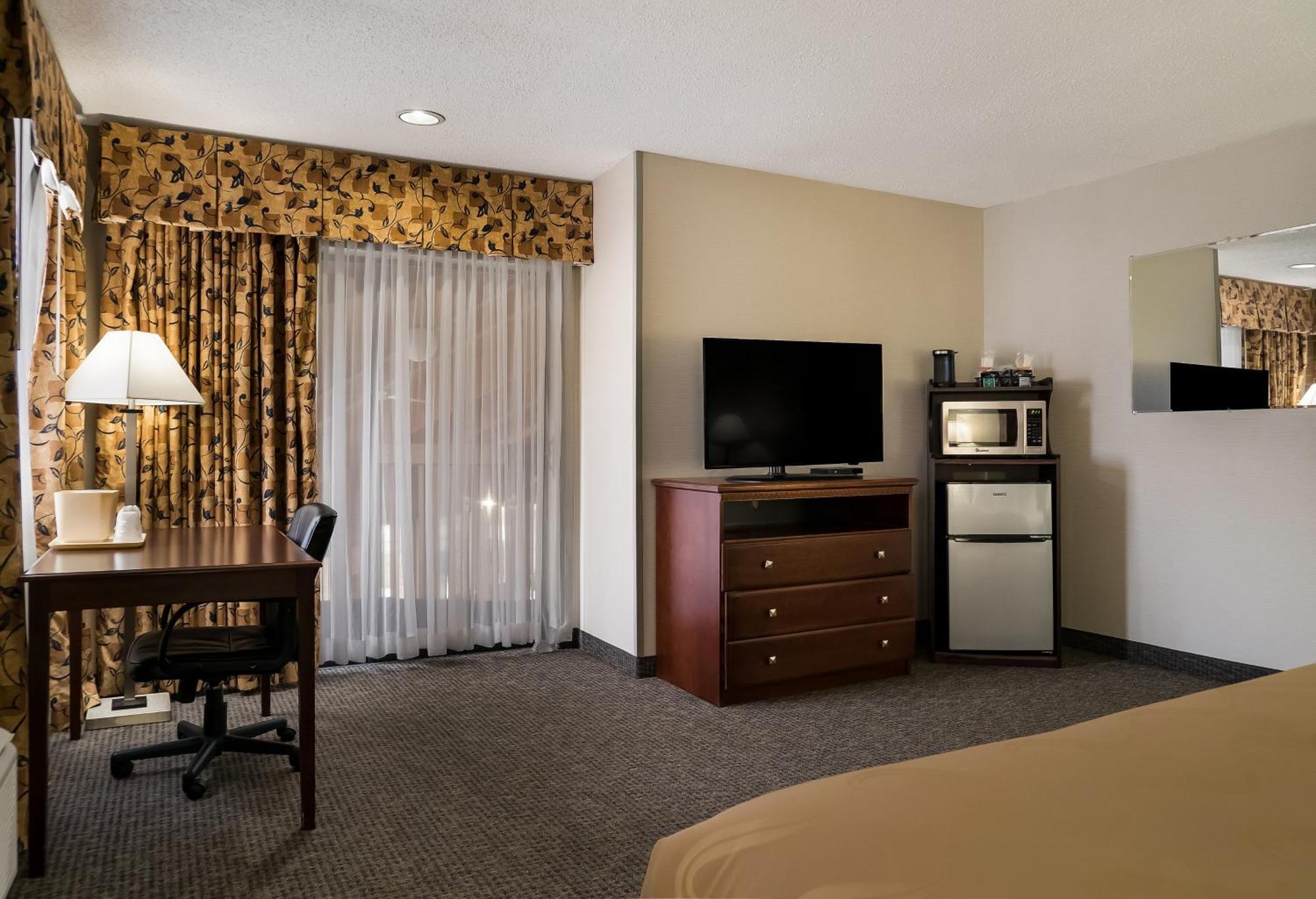 Quality Inn Grand Blanc - Flint South Exteriér fotografie